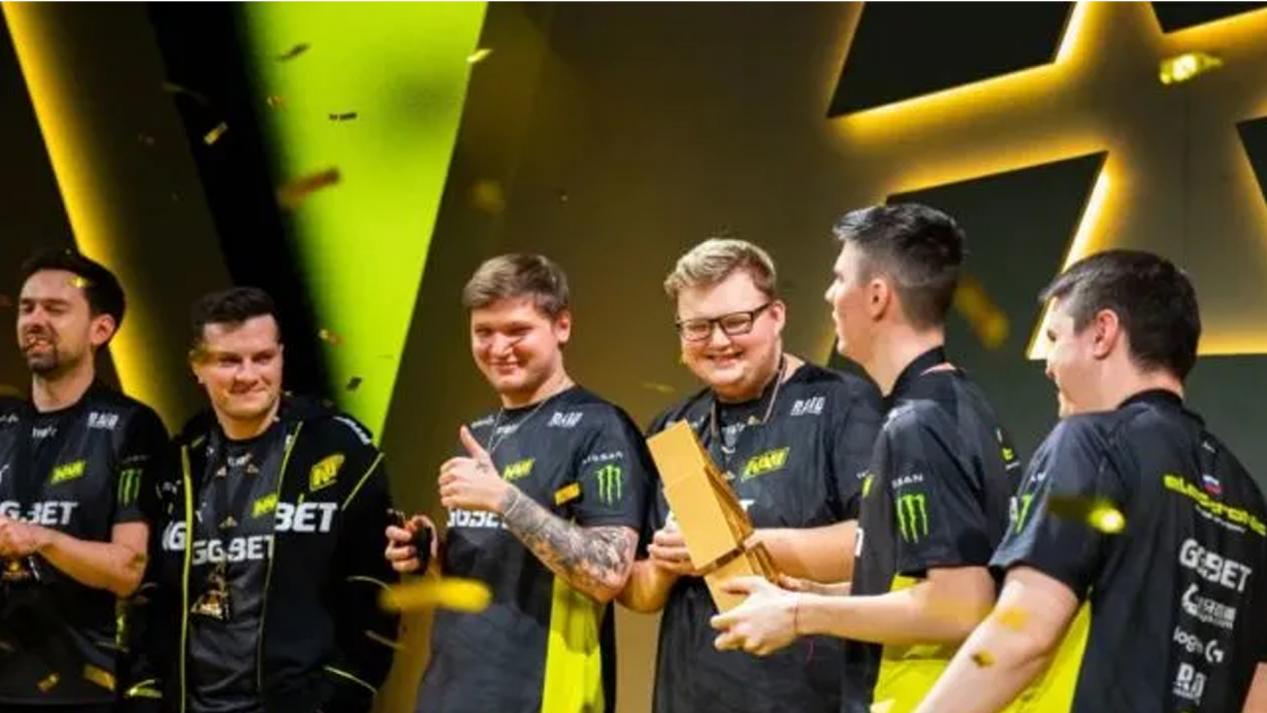 王霜替补出 王霜替补出