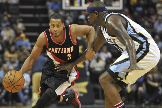 昨日晚间英 昨日晚间英